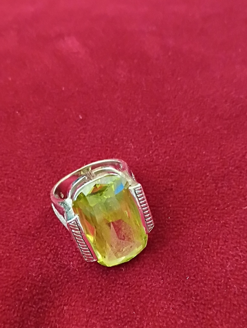 Silver Tone Statement Ring with Lime Green Faceted Stone